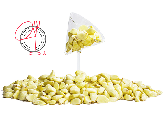 Chef Martini ® Whole Peeled Garlic